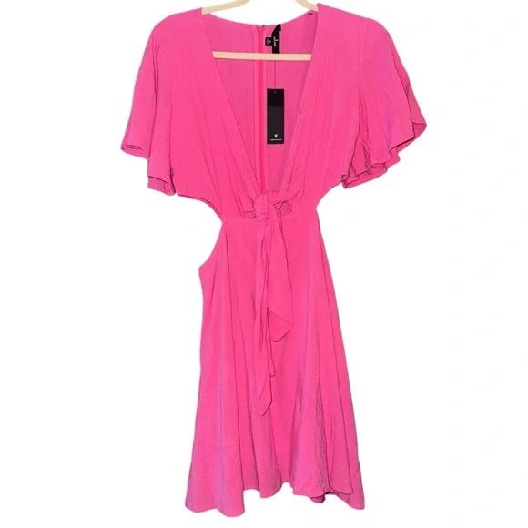 NWT LULU’S Perfect Day for Love Pink Cutout Tie-Front Mini Dress Size Medium - Picture 5 of 14